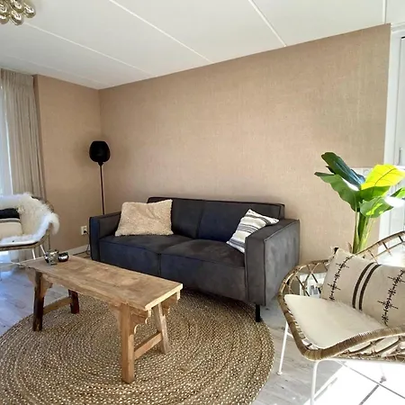 Stunning Near Beaches And Golf Course Vakantiehuis *