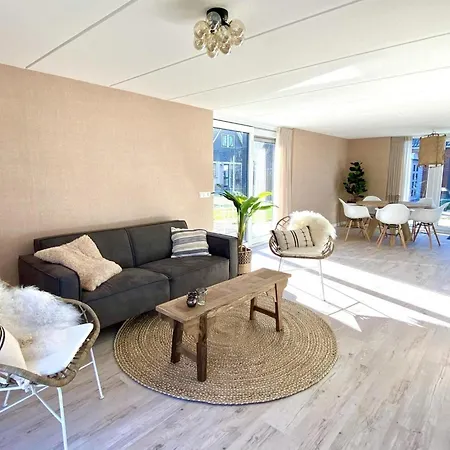 Stunning Near Beaches And Golf Course Nyaraló Sint Maarten
